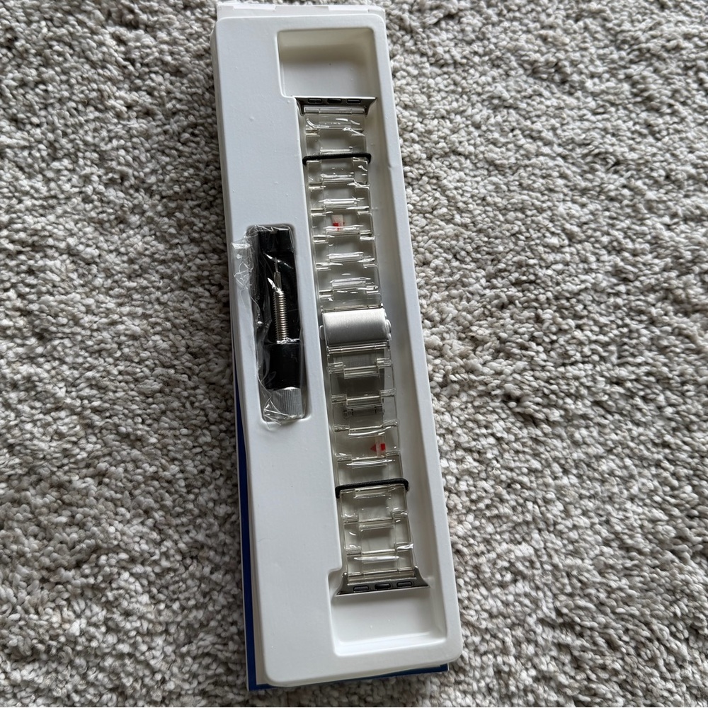 NWT | Clear Plastic Link Apple Watch Band